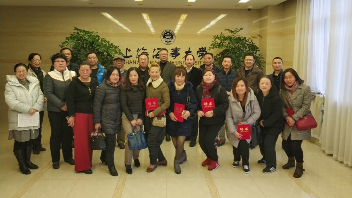 港湾校区召开2018-2019学年家委会会议 4.jpg