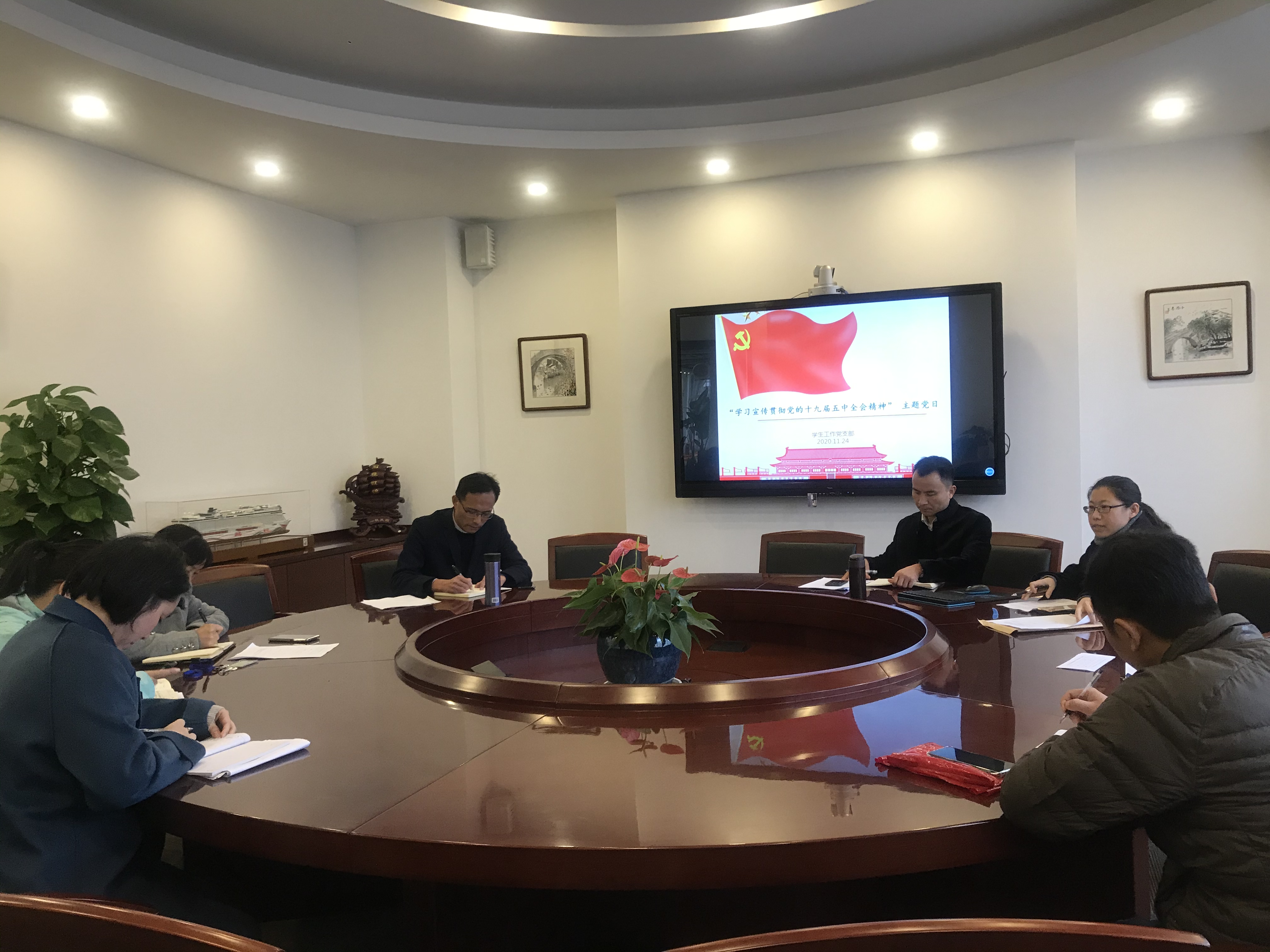 微信图片_20201125121830.jpg