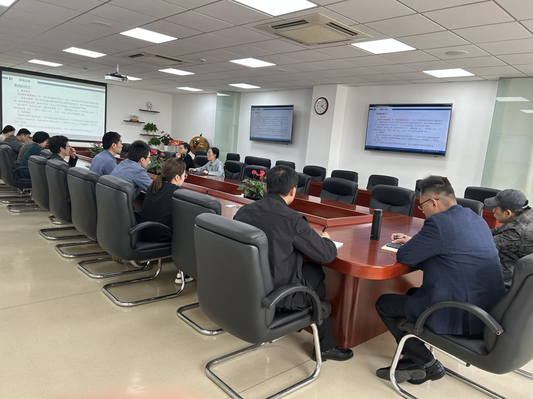 培训会现场.jpg