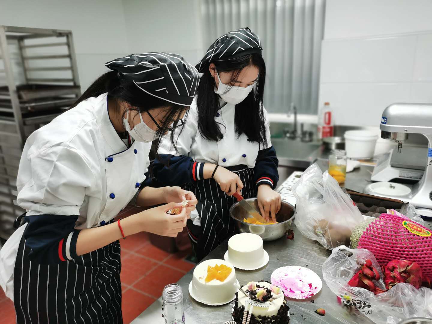 微信图片_20201022161215.jpg