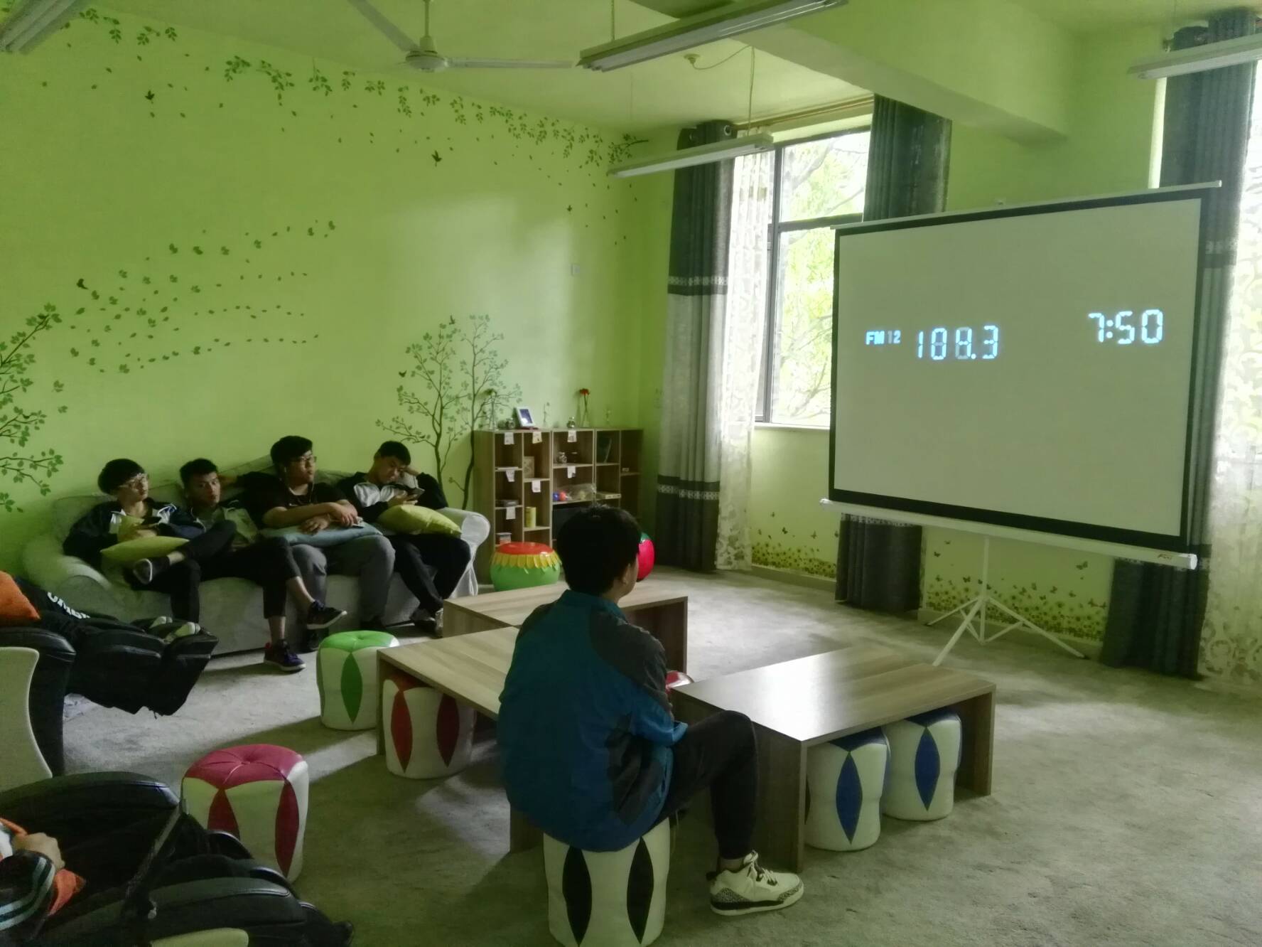 5.9心理健康月活动照 5.jpg