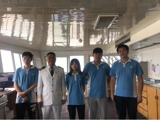 港湾校区邮轮181班开展邮轮实习.jpg