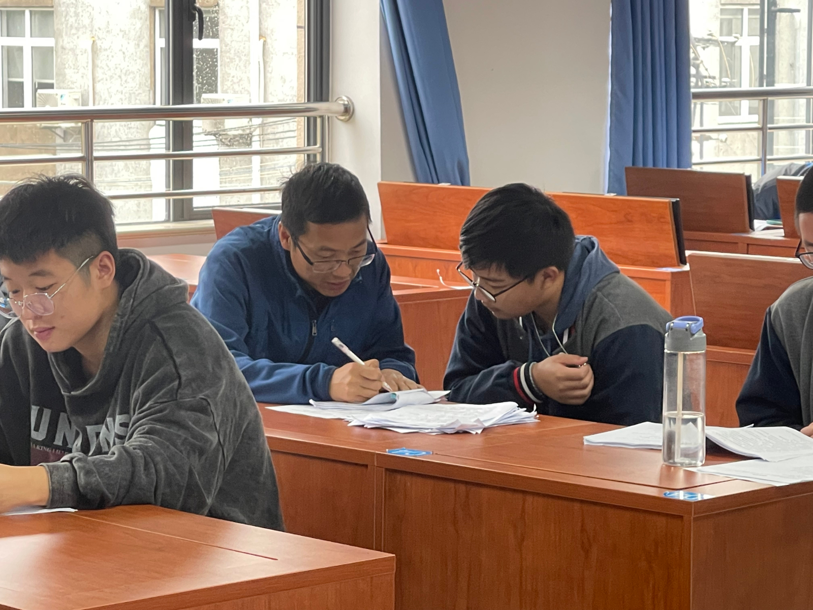 微信图片_202111081641332.jpg